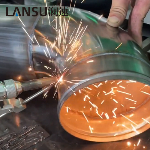 激光焊接機(jī) 激光焊接機(jī)